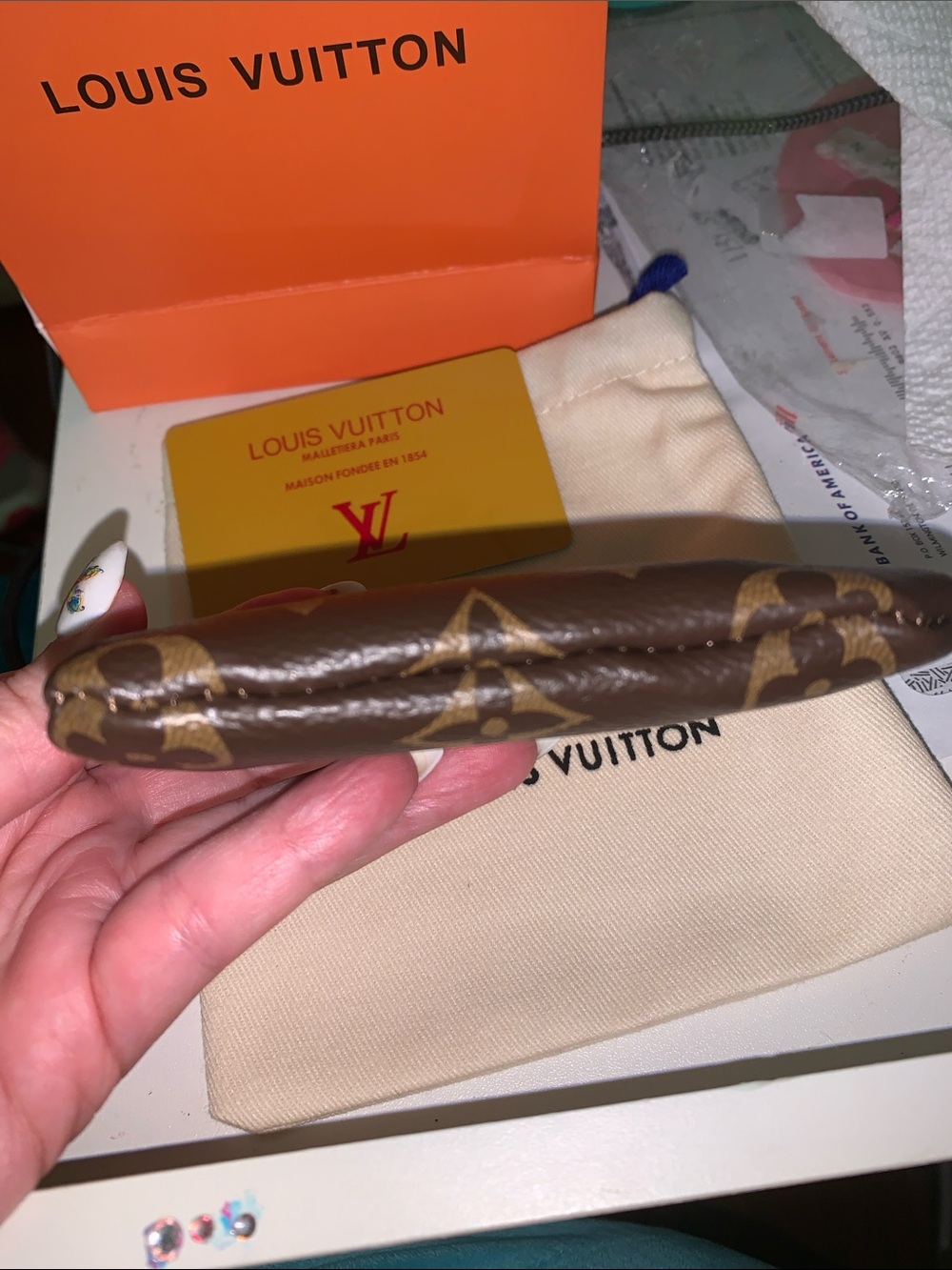 Louis Vuitton mini pouch purse/bag charm keychain - Picture 6 of 8